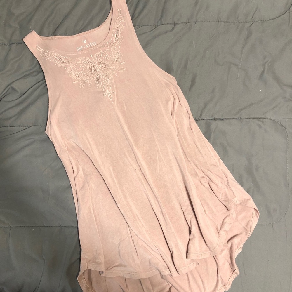 American Eagle Flowy Tank Top